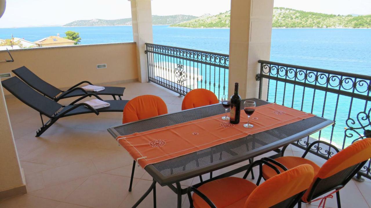 Apartments Villa Ante Grebaštica Kültér fotó